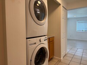 1125 29th Ave S-Unit -1154 Bradner Place S (Lower) in Seattle, WA - Foto de edificio - Building Photo