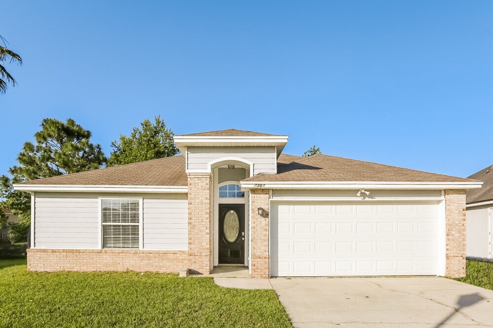 7307 US Open Blvd in Jacksonville, FL - Building Photo