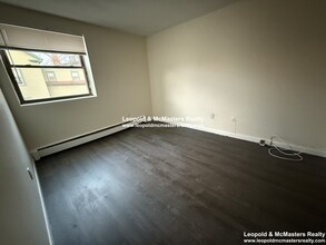 26 Allston St, Unit 5 in Boston, MA - Building Photo - Building Photo