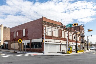 City Hall Plaza in East Orange, NJ - Building Photo - Building Photo