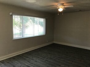 6649 N Clark St in Fresno, CA - Building Photo - Building Photo