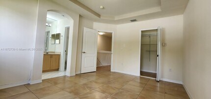 8900 W Flagler St in Miami, FL - Building Photo - Building Photo