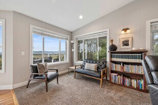 3213 Hemlock Ct in Spearfish, SD - Building Photo