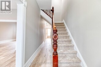 944 5th Ave E in Owen Sound, ON - Building Photo - Building Photo