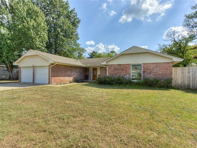 1828 Burnt Oak St in Norman, OK - Building Photo - Building Photo