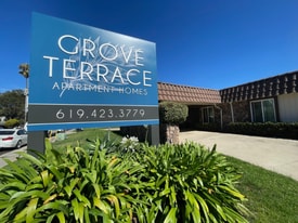 2355 Grove Ave in San Diego, CA - Building Photo