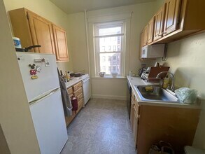 29 Queensberry St, Unit 2 in Boston, MA - Building Photo - Building Photo