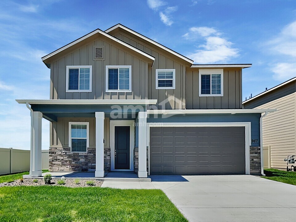 967 N Nichole Ave in Boise, ID - Building Photo