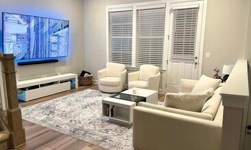 310 Clementine Dr in Cary, NC - Building Photo - Building Photo