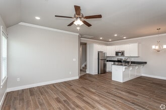 The Commons @ Endura Park in Siloam Springs, AR - Foto de edificio - Building Photo