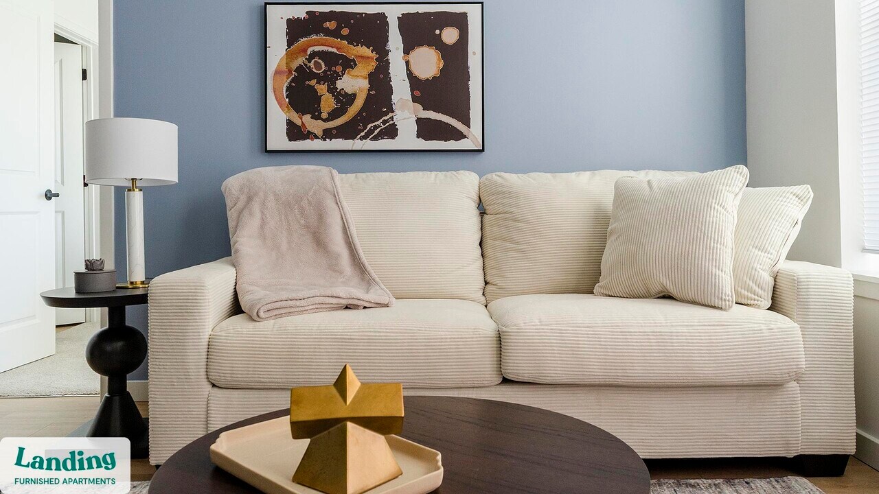 650 N Main St in Fortville, IN - Foto de edificio