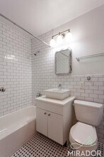 65 4th Ave in New York, NY - Building Photo - Building Photo