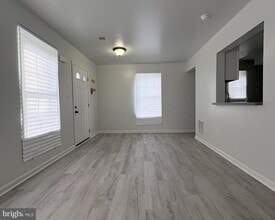132 N Altamont Ave in Thurmont, MD - Building Photo - Building Photo