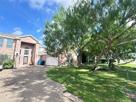 6321 Oso Pkwy in Corpus Christi, TX - Building Photo