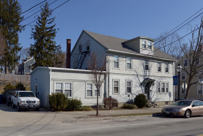 60-66 King St in East Greenwich, RI - Building Photo - Building Photo