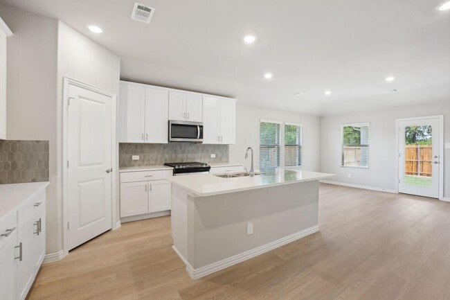 property at 2204 Dunbar Dr