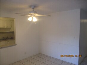 1750 N 17th Ct in Hollywood, FL - Building Photo - Building Photo