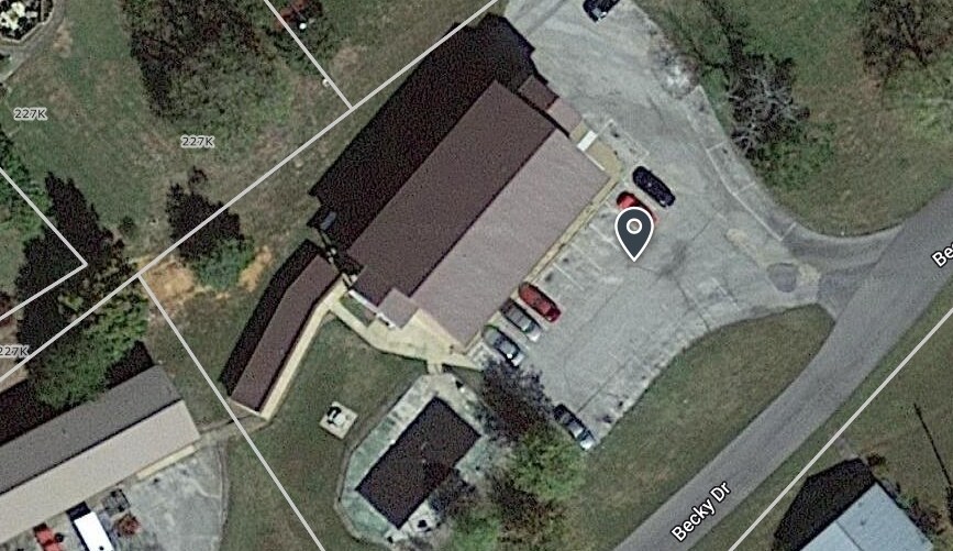 808 Carolina Dr in Greeneville, TN - Foto de edificio