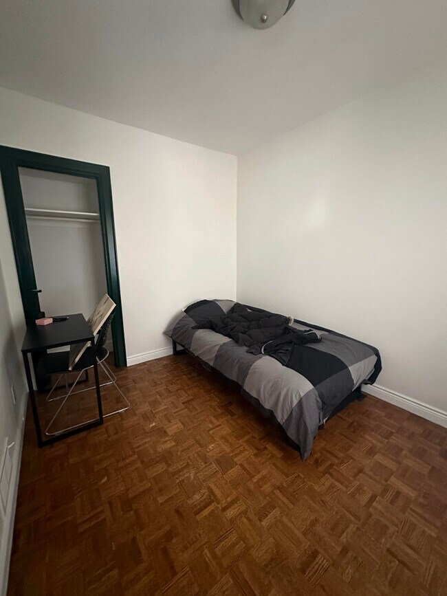 property at 37 Clissold Rd