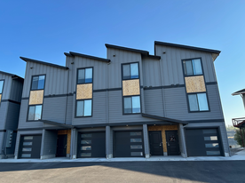 3783 Klindt Dr in The Dalles, OR - Building Photo