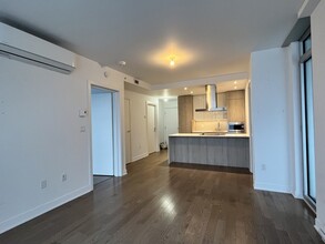 1239 Drummond Rue in Montréal, QC - Building Photo - Building Photo