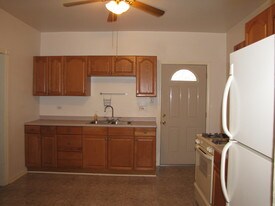 154 Pearl St, Unit 2