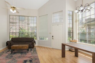 8888 Benning Dr in Houston, TX - Building Photo - Building Photo