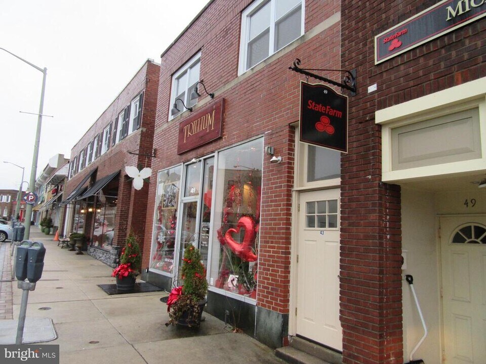 43 Rittenhouse Pl in Ardmore, PA - Foto de edificio