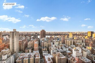 200 E 89th St in New York, NY - Building Photo - Building Photo