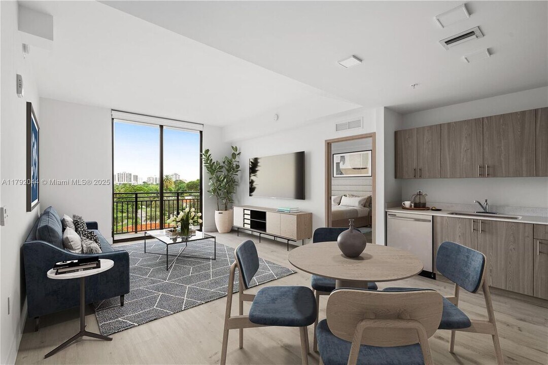 1601 SW 32nd Ave in Miami, FL - Building Photo