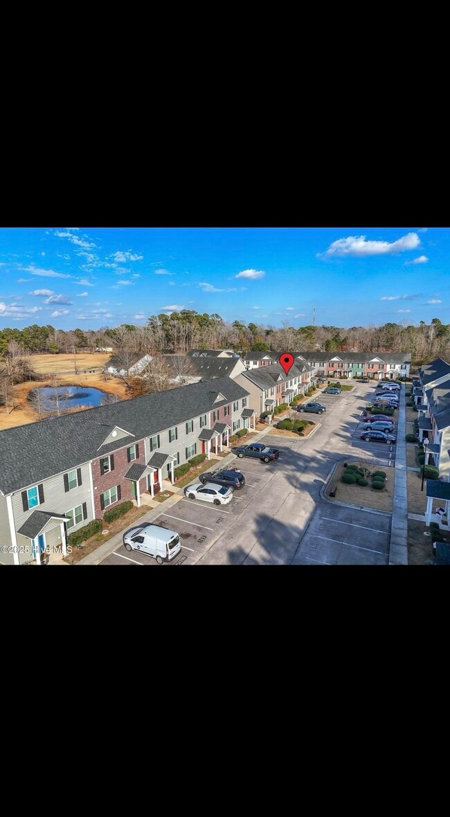 property at 140 Lincoln Place Cir