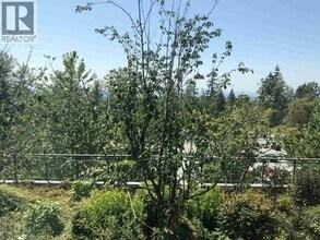 9009 Cornerstone Mews in Burnaby, BC - Building Photo - Building Photo