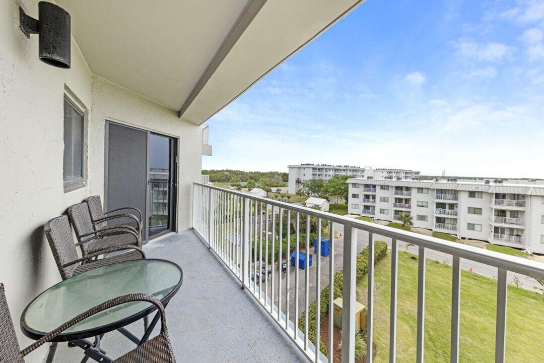 375 Plantation Rd in Gulf Shores, AL - Foto de edificio