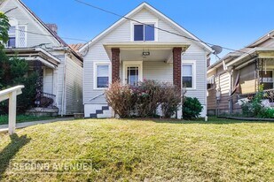1826 Greenwood Ave in Louisville, KY - Building Photo