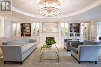 60 Old Mill Rd in Oakville, ON - Building Photo - Building Photo