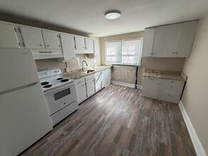 814 Sunset Ave in Rocky Mount, NC - Building Photo - Building Photo