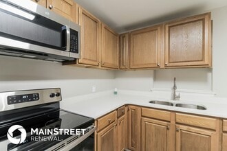1308 S Locust Ave in Sanford, FL - Building Photo - Building Photo