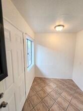 2274 Kearney Ave in San Diego, CA - Foto de edificio - Building Photo