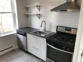 181 Monticello Ave in Jersey City, NJ - Building Photo
