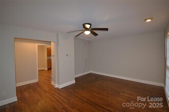 9024 McElroy Rd in Waxhaw, NC - Building Photo - Building Photo