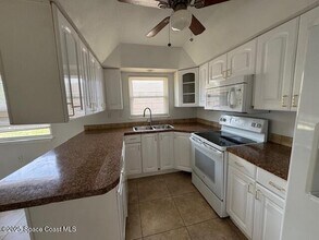 127 Buswell Ave NE in Palm Bay, FL - Building Photo - Building Photo
