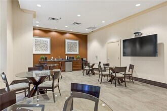 3040 Peachtree Rd NW in Atlanta, GA - Building Photo - Building Photo