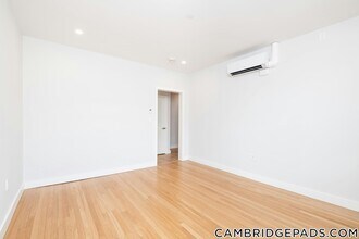 17a Forest St, Unit 42 in Cambridge, MA - Building Photo - Building Photo