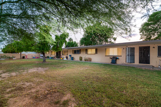 6628 E Avalon Dr in Scottsdale, AZ - Building Photo - Building Photo