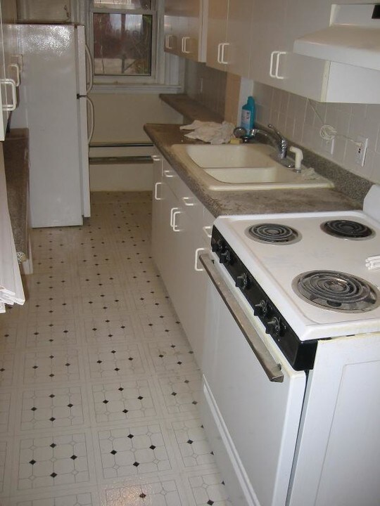 208 Winthrop Rd in Brookline, MA - Foto de edificio