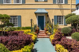 701 Lorraine Blvd in Los Angeles, CA - Building Photo - Building Photo