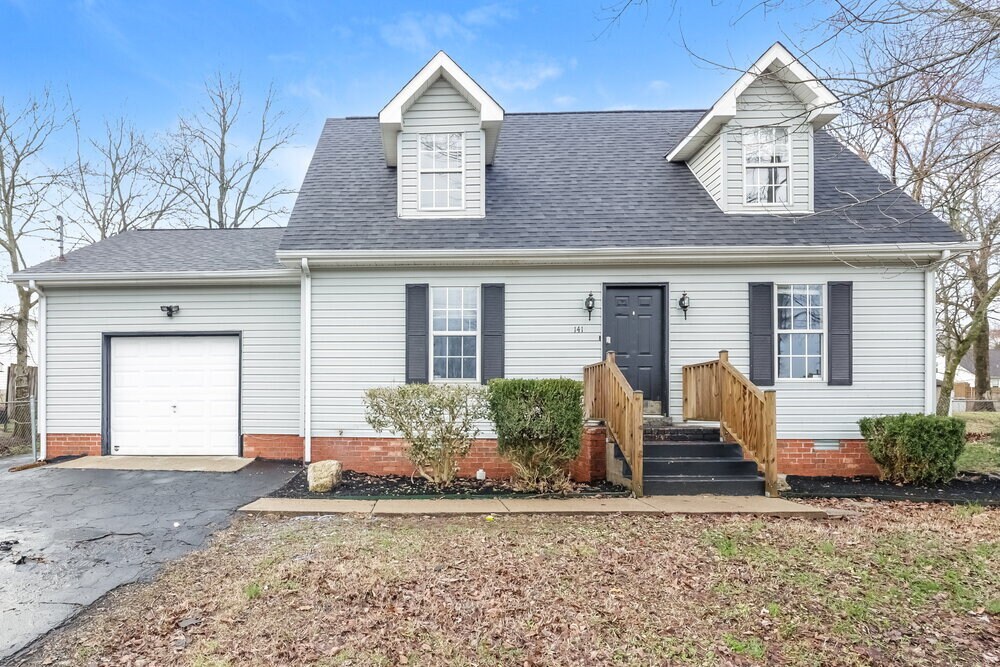 141 Nelson Dr in La Vergne, TN - Building Photo