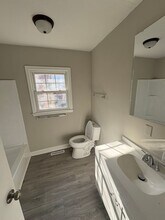 15 Underwood Ave in Greenville, SC - Building Photo - Building Photo