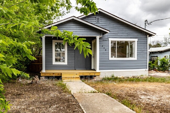 230 Paramount Ave in San Antonio, TX - Building Photo - Building Photo