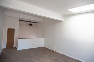 9 Paramount Pkwy in Wheat Ridge, CO - Building Photo - Building Photo